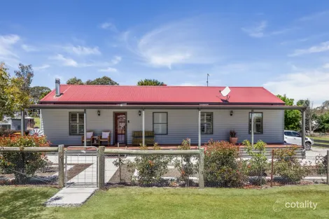 Property photo of 1 Cathery Court Pyalong VIC 3521