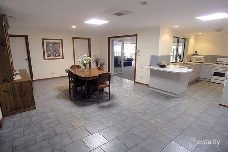 Property photo of 8 Barnview Court Morphett Vale SA 5162