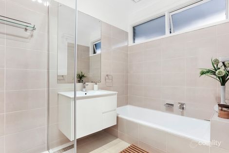 Property photo of 16 Gilmour Court Greensborough VIC 3088