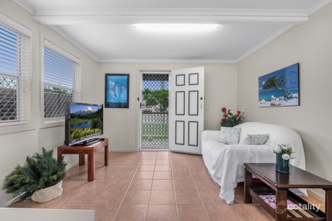 Property photo of 19 Pansy Street Wynnum QLD 4178