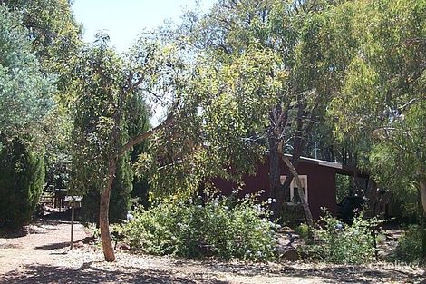 9 Arthur Rd, Gooseberry Hill, WA 6076