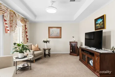 Property photo of 13 The Grove Lower Mitcham SA 5062