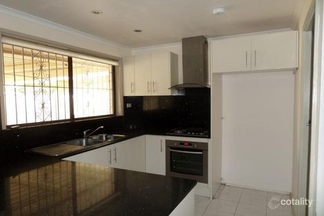 Property photo of 4 McKell Close Bonnyrigg NSW 2177