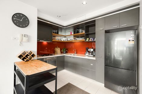 Property photo of 203/92 Kinkora Road Hawthorn VIC 3122