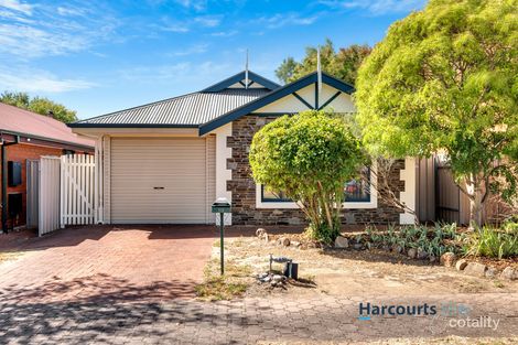 10 Lord Howe Ave, Oakden, SA 5086