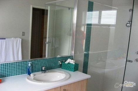 Property photo of 2 Brandalier Turn Aveley WA 6069