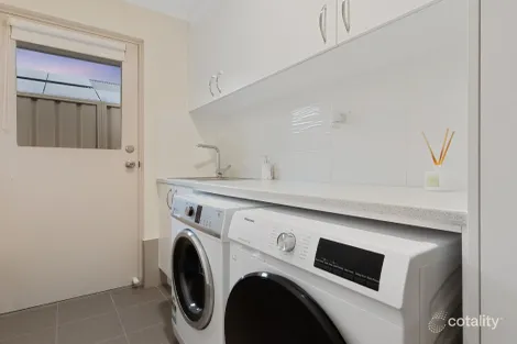 Property photo of 64 Admiral Parade Seaford Meadows SA 5169