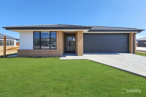 18 Keats Cct, Armstrong Creek, VIC 3217