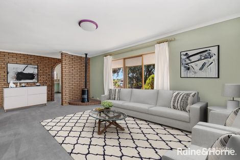 Property photo of 21 Minnipa Drive Hallett Cove SA 5158