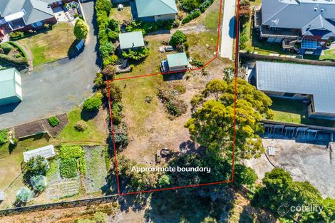 52 Lady Penrhyn Dr, Blackmans Bay, TAS 7052