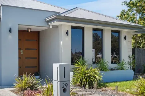 Property photo of 29 Pitsford Chase Aveley WA 6069