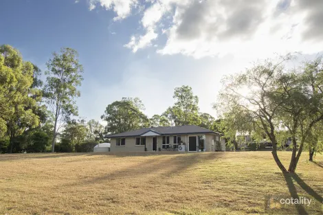 11 Tillack Rd, Gatton, QLD 4343