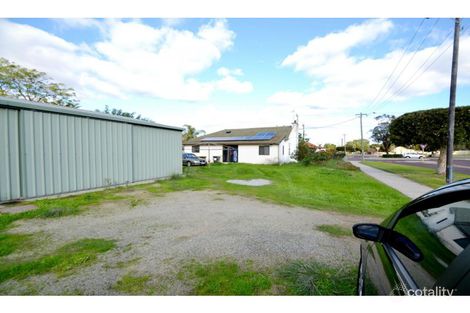 Property photo of 20 Hooley Road Midvale WA 6056