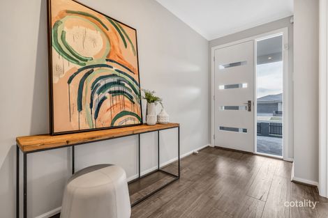 Property photo of 430 Brookfield Boulevard Craigieburn VIC 3064