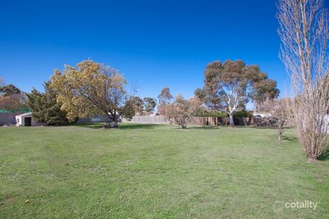 Property photo of 9 Bennett Close Lancefield VIC 3435