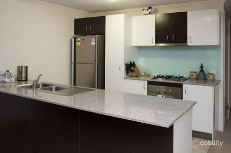 Property photo of 10/95 Clarence Road Indooroopilly QLD 4068