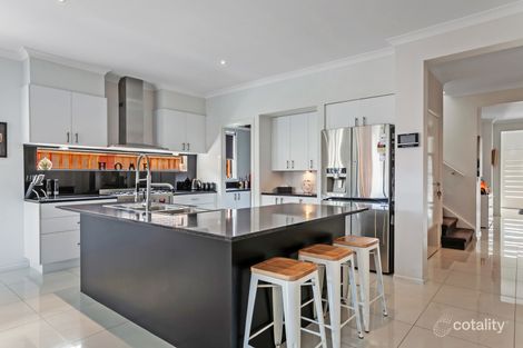 Property photo of 21 Grandstand Way Wollert VIC 3750