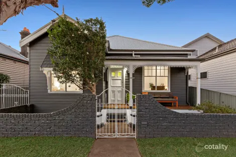 42 Everton St, Hamilton, NSW 2303