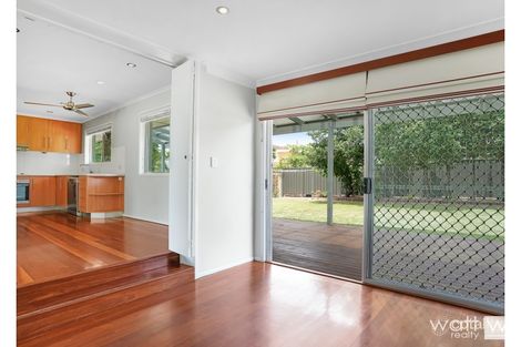 Property photo of 28 Craigslea Street Chermside West QLD 4032