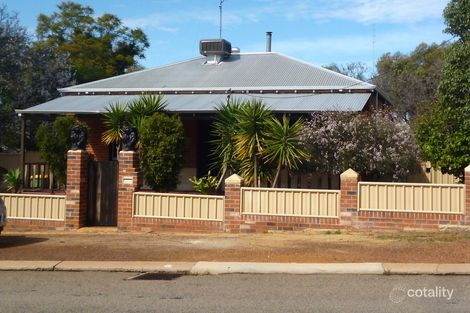 12 Arnold St, Northam, WA 6401