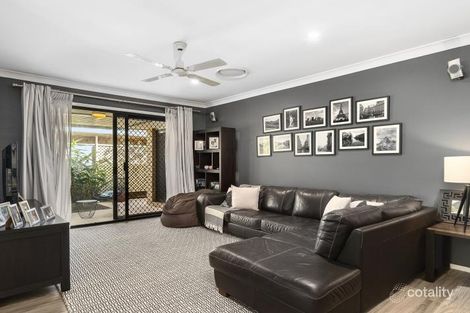 Property photo of 4 Hilltop Place Banyo QLD 4014