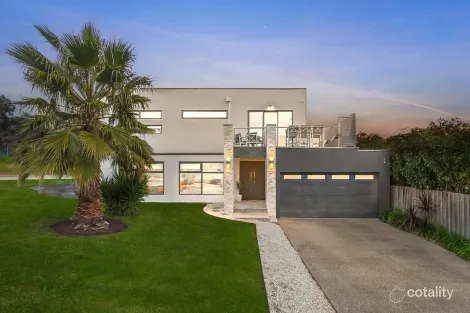 38 Foothills Ave, Mccrae, VIC 3938