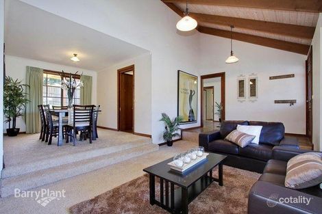 Property photo of 21 Alana Court Wantirna South VIC 3152