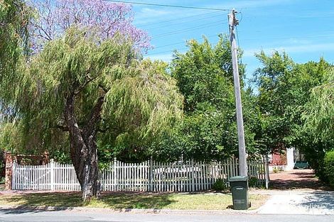 86 Mackie St, Victoria Park, WA 6100