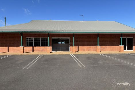 485-487 Tor St, Newtown, QLD 4350