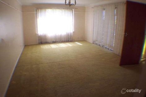 Property photo of 17 Eungella Place Orange NSW 2800