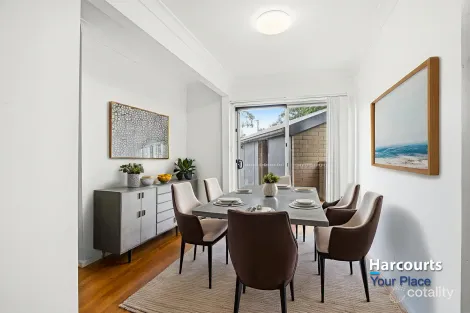 Property photo of 10 Beagle Place Willmot NSW 2770