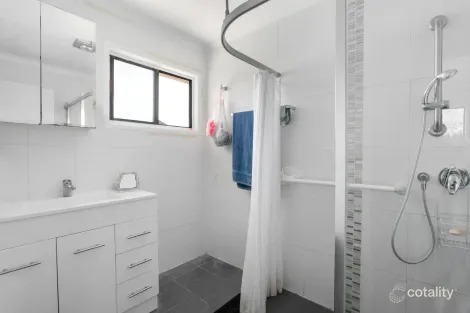 Property photo of 28 Kippah Street Deception Bay QLD 4508