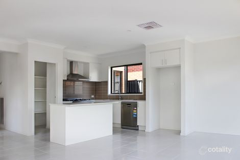18 Voyage Cct, Corio, VIC 3214