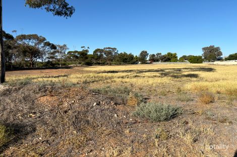 69-75 Hannon St, Sea Lake, VIC 3533