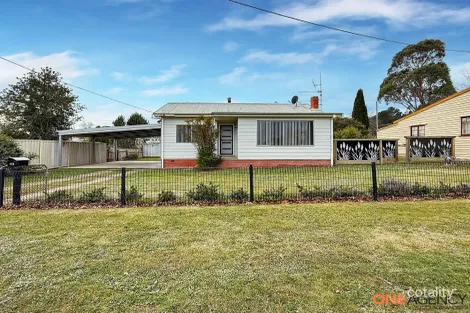 43 Burton St, Bombala, NSW 2632
