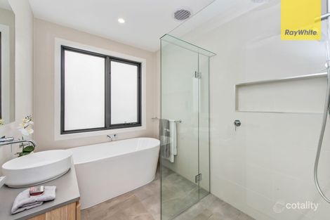 Property photo of 2/2 Sirius Court Keilor Downs VIC 3038