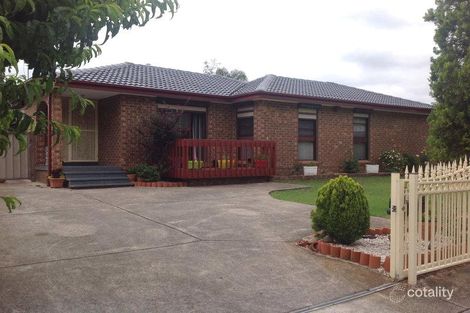 31 Caulfield Cres, St Johns Park, NSW 2176