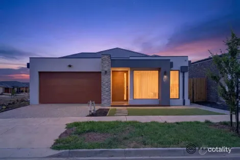 Property photo of 14 Salento Street Mount Duneed VIC 3217