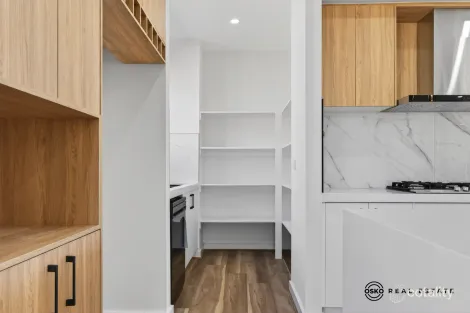 Property photo of 14 Salento Street Mount Duneed VIC 3217