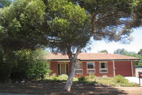 3 Alfred Rd, Ridgehaven, SA 5097