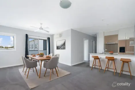 55/41 CLARE BURTON CRES, FRANKLIN, ACT 2913