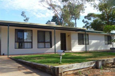 57 Pioneer Dr, Roxby Downs, SA 5725