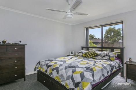 Property photo of 33 Bernborough Avenue Cranbourne West VIC 3977