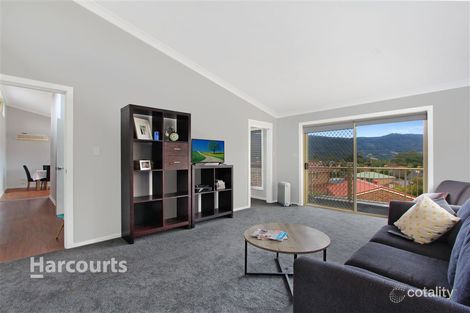 Property photo of 28 Lucas Drive Horsley NSW 2530