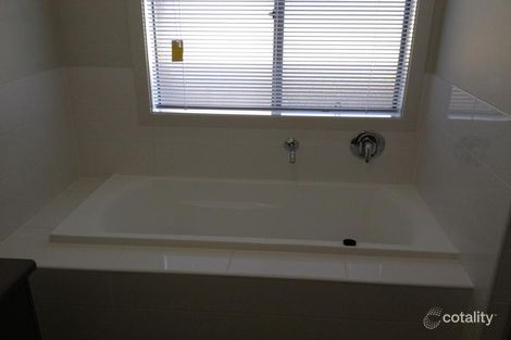Property photo of 72 Valentine Circuit Augustine Heights QLD 4300