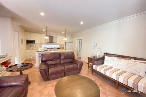 Property photo of 8 Kaleno View Balwyn VIC 3103