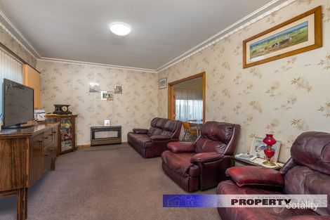 Property photo of 3 Durham Road Newborough VIC 3825