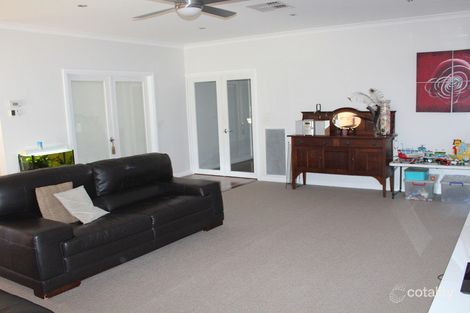 Property photo of 14 Monash Drive Benalla VIC 3672