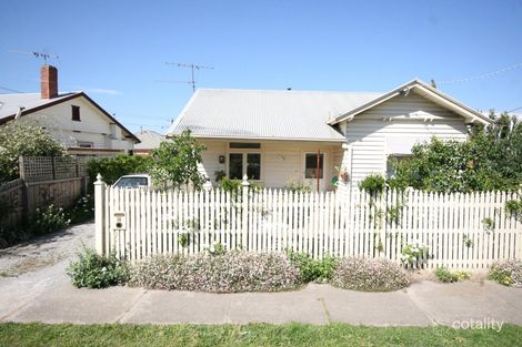 14 Park Cres, South Geelong, VIC 3220