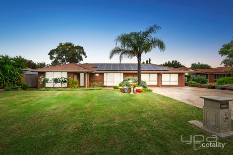 2 Hannah Cl, Melton West, VIC 3337
